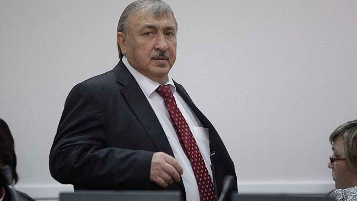 Призрак прошлого: судья времен Януковича мог вернуться на должность Призрак прошлого: судья времен Януковича мог вернуться на должность