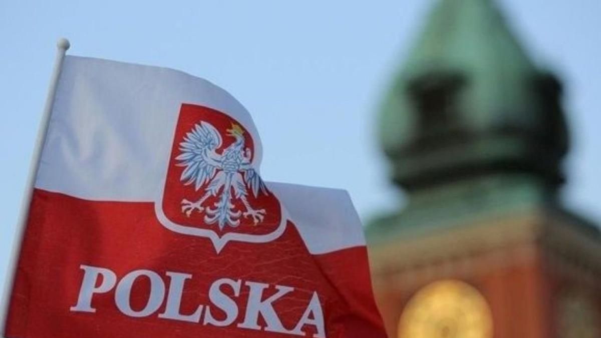 У Польщі розбився гелікоптер 23 лютого 2021: 2 загиблих