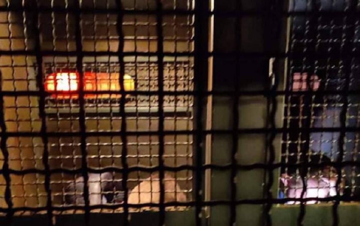 На акции в поддержку Стерненка задерживают людей На акции в поддержку Стерненка задерживают людей