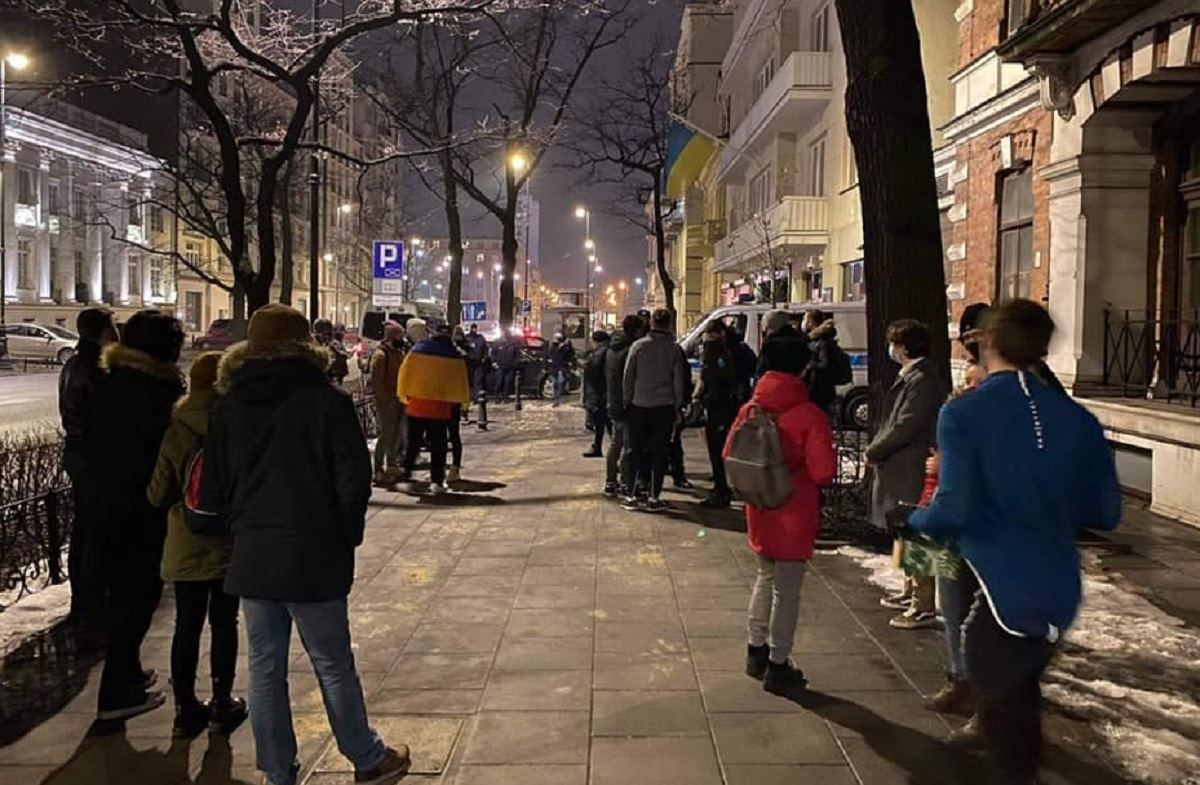 Протести на підтримку Стерненка у Варшаві 23 лютого 2021: фото Протести на підтримку Стерненка у Варшаві 23 лютого 2021: фото