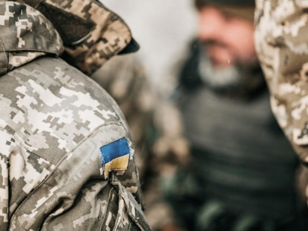 Возле Песков снайпер ранил украинского военного 23.02.2021