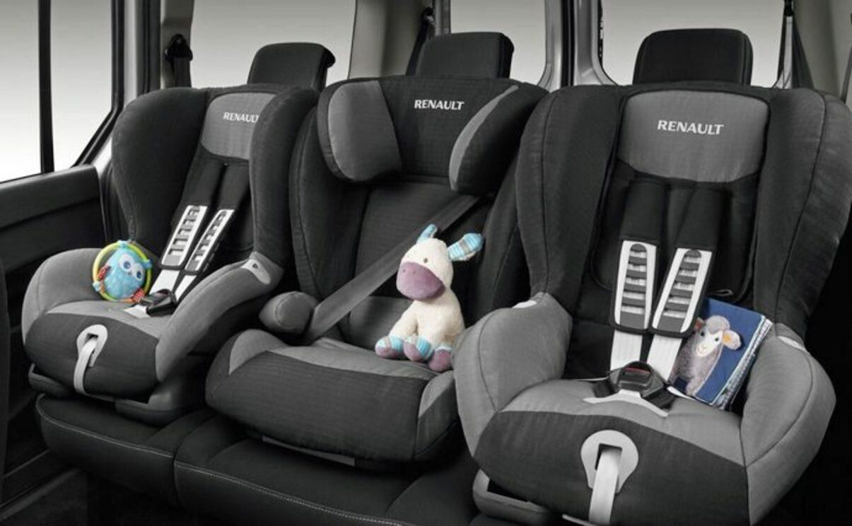 Правительство изменило правила перевозок детей в автомобилях Правительство изменило правила перевозок детей в автомобилях