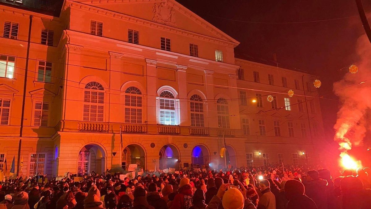 Не о форме или цели: что общего в протестах в Украине, России, Беларуси Не о форме или цели: что общего в протестах в Украине, России, Беларуси