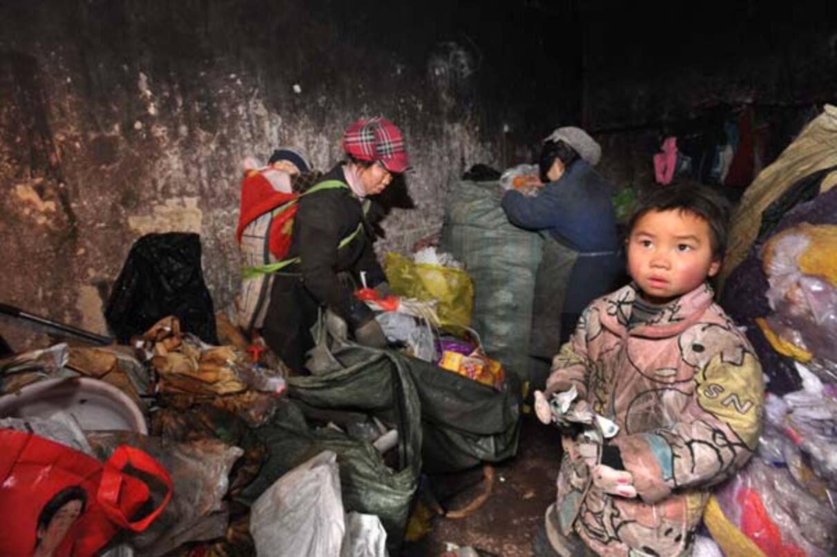 Сі Цзіньпін заявив про повну перемогу над бідністю у Китаї