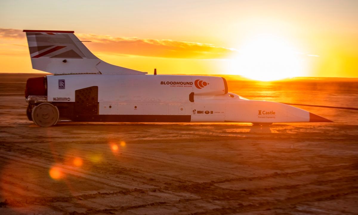 Bloodhound LSR шукає інвестора для встановлення рекорду