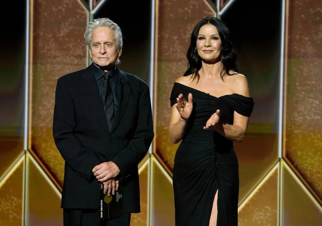 Кеитрін Зета-Джонс Кеитрін Зета-Джонс