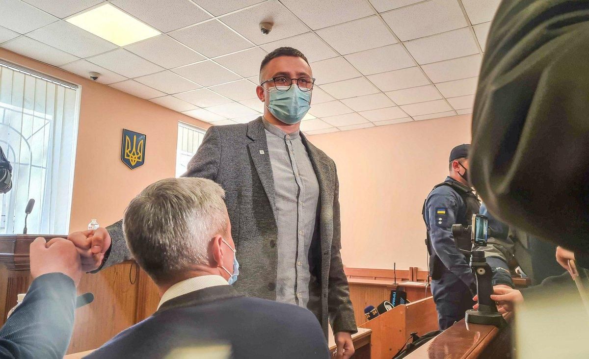 Состава преступления нет: как суд сам себе противоречит в деле Стерненка Состава преступления нет: как суд сам себе противоречит в деле Стерненка