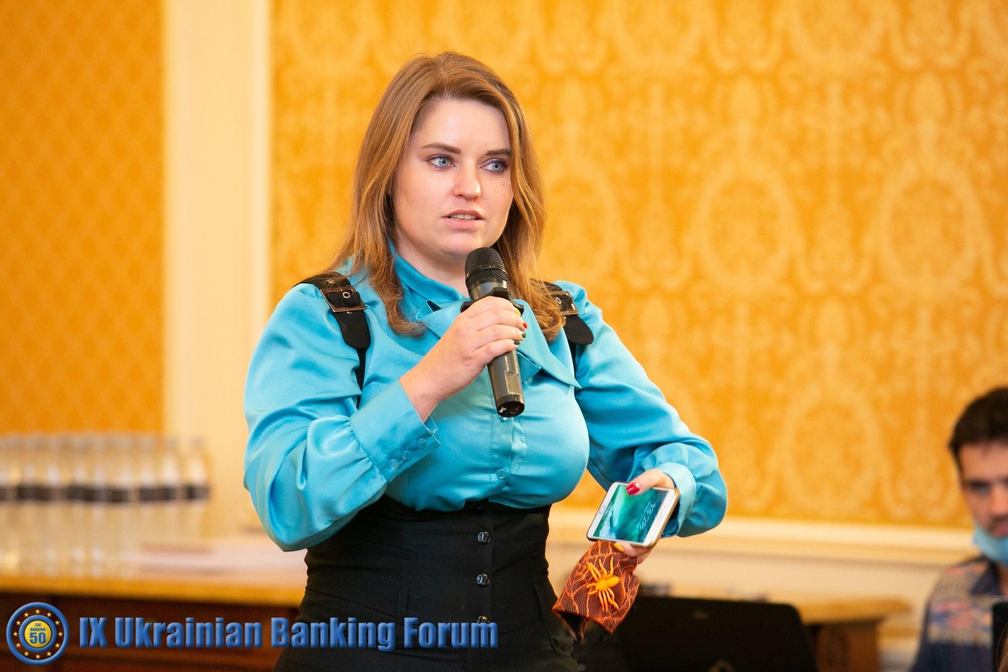 Зеленский сменил состав делегации Украины в ТКГ: вошла Виктория Страхова – что о ней известно Зеленский сменил состав делегации Украины в ТКГ: вошла Виктория Страхова – что о ней известно