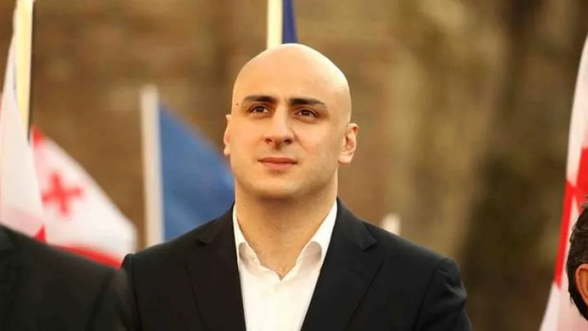 нікі мелія нікі мелія