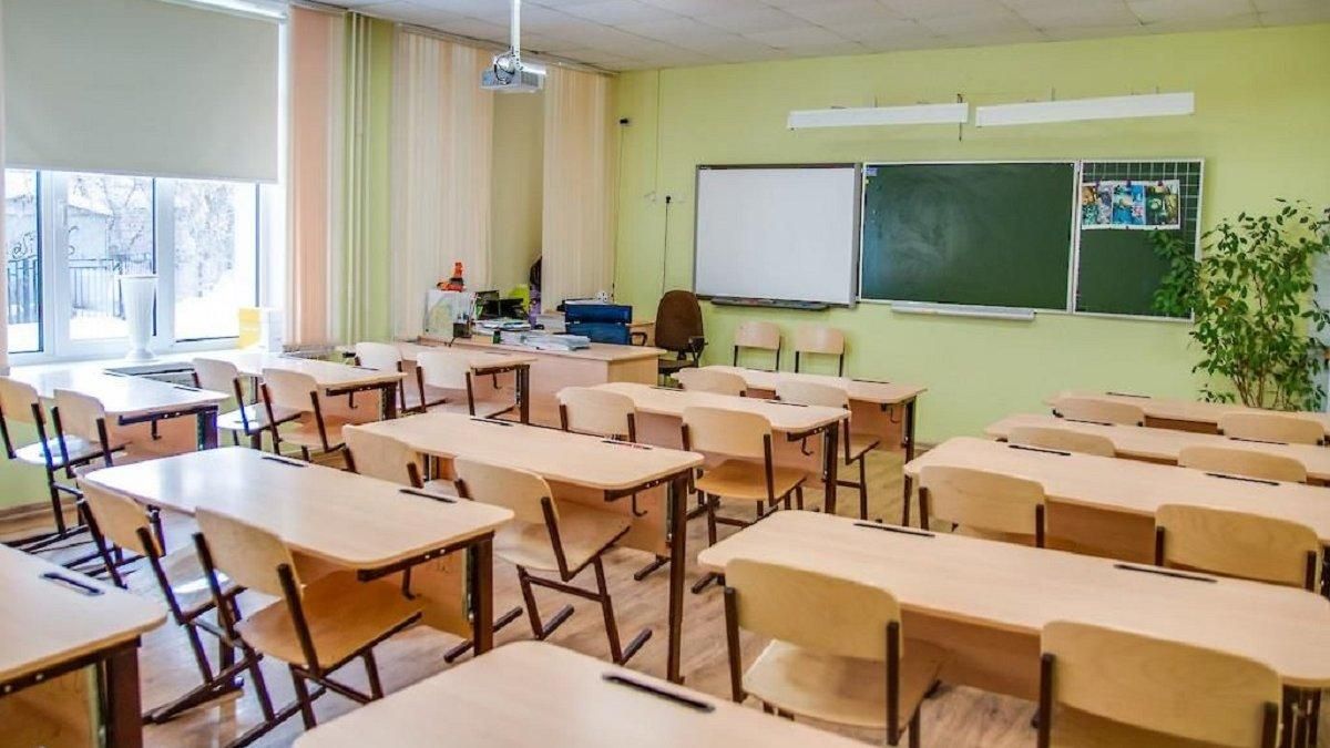 На Ровненщине директорам 12 школ грозит заключение: детали
