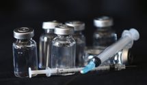 Сколько украинцев успели вакцинироваться против коронавируса
