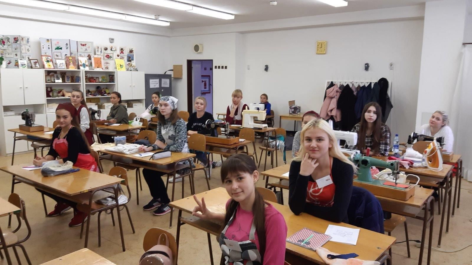 Малозабезпечені та свині: який розвиток отримав скандал через батьківські внески в Кривому Розі Малозабезпечені та свині: який розвиток отримав скандал через батьківські внески в Кривому Розі