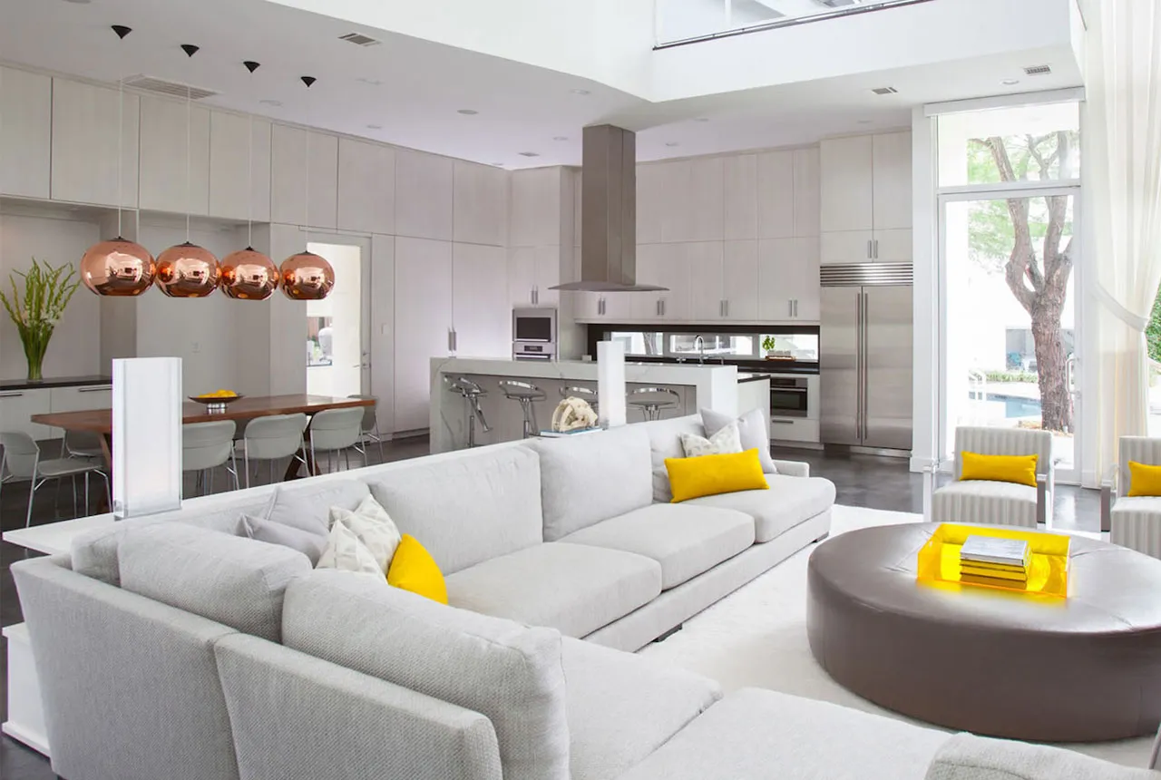 На вбудованих меблях краще не економити На вбудованих меблях краще не економити