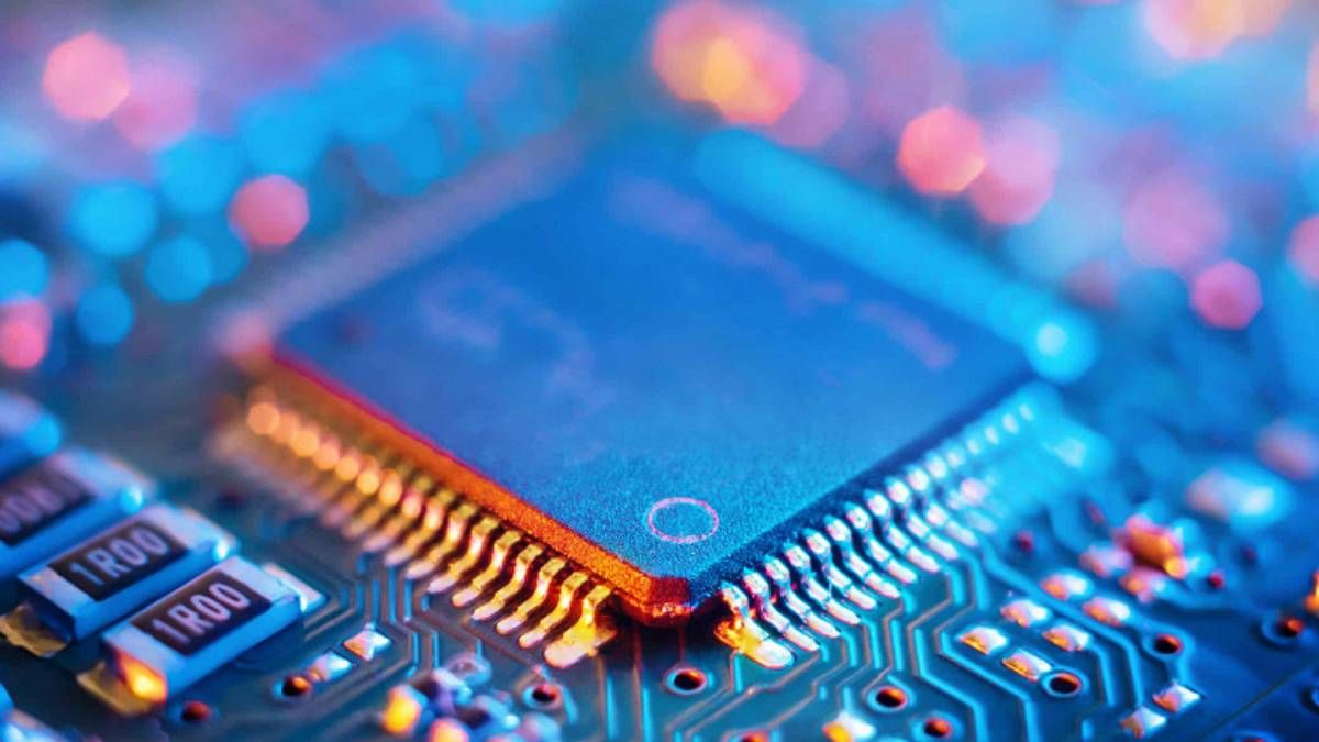 Вперше в історії може виникнути серйозний дефіцит смартфонів Вперше в історії може виникнути серйозний дефіцит смартфонів