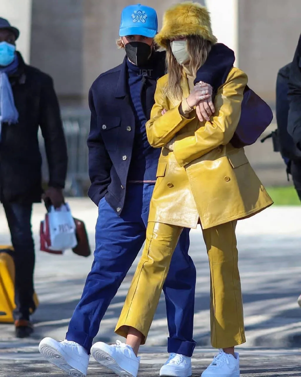 Стильні образи зіркового подружжя Стильні образи зіркового подружжя