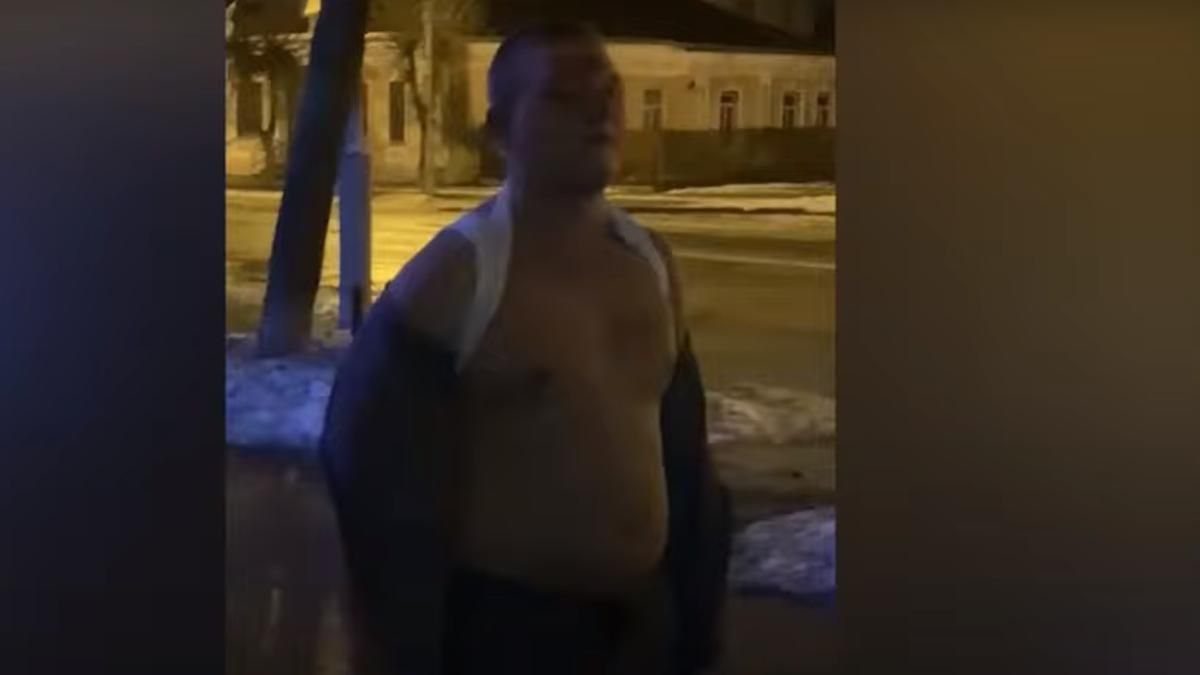 На Житомирщині нетверезий слідчий побив інспекторку поліції На Житомирщині нетверезий слідчий побив інспекторку поліції