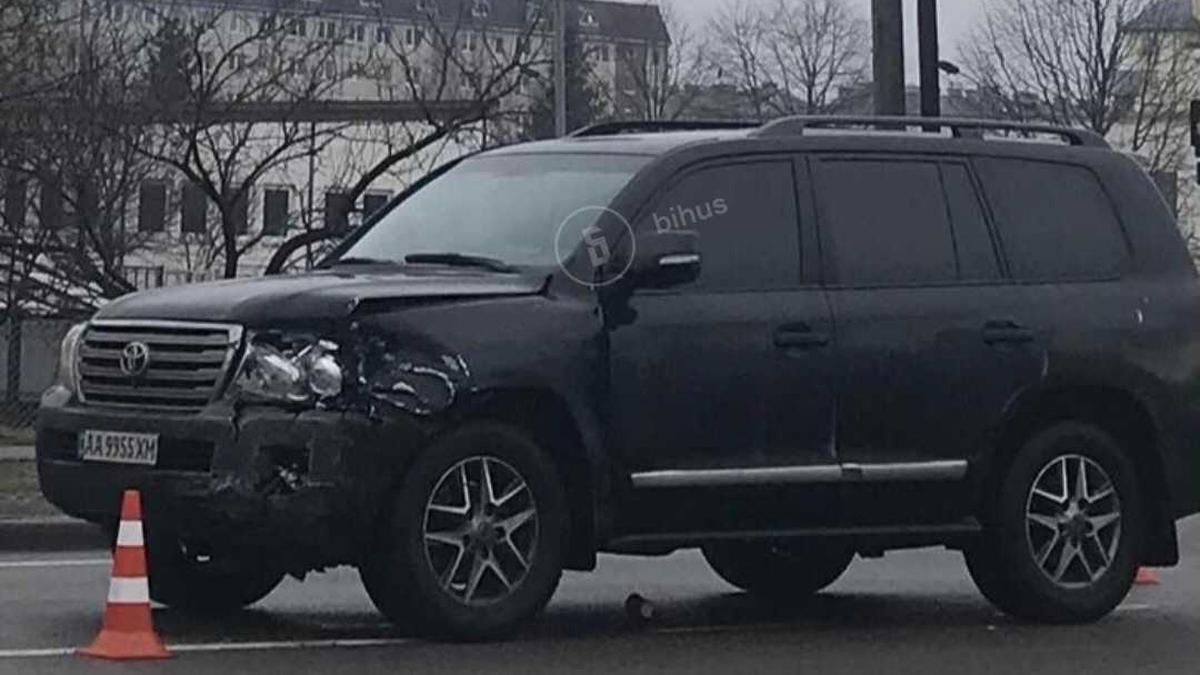 З'явилися фото та відео з місця ДТП за участю Дубінського З'явилися фото та відео з місця ДТП за участю Дубінського