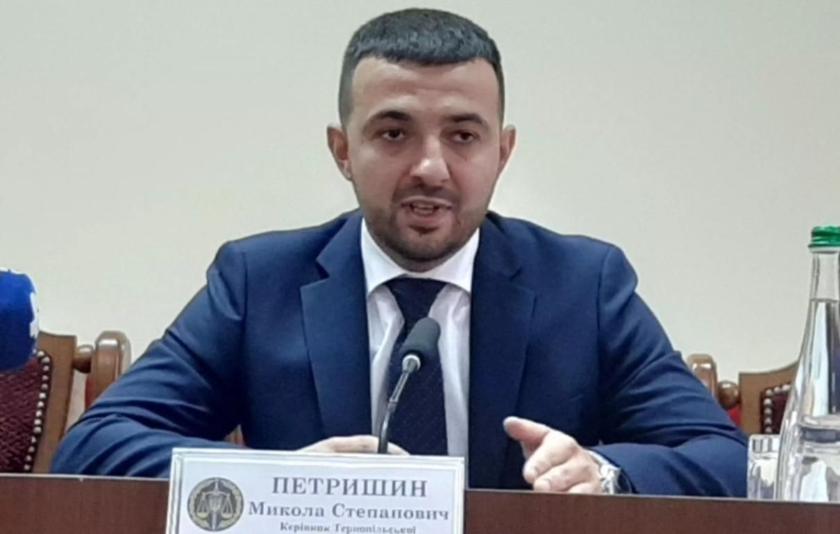 Николай Петришин уволен из прокуратуры за скандала с банкетом