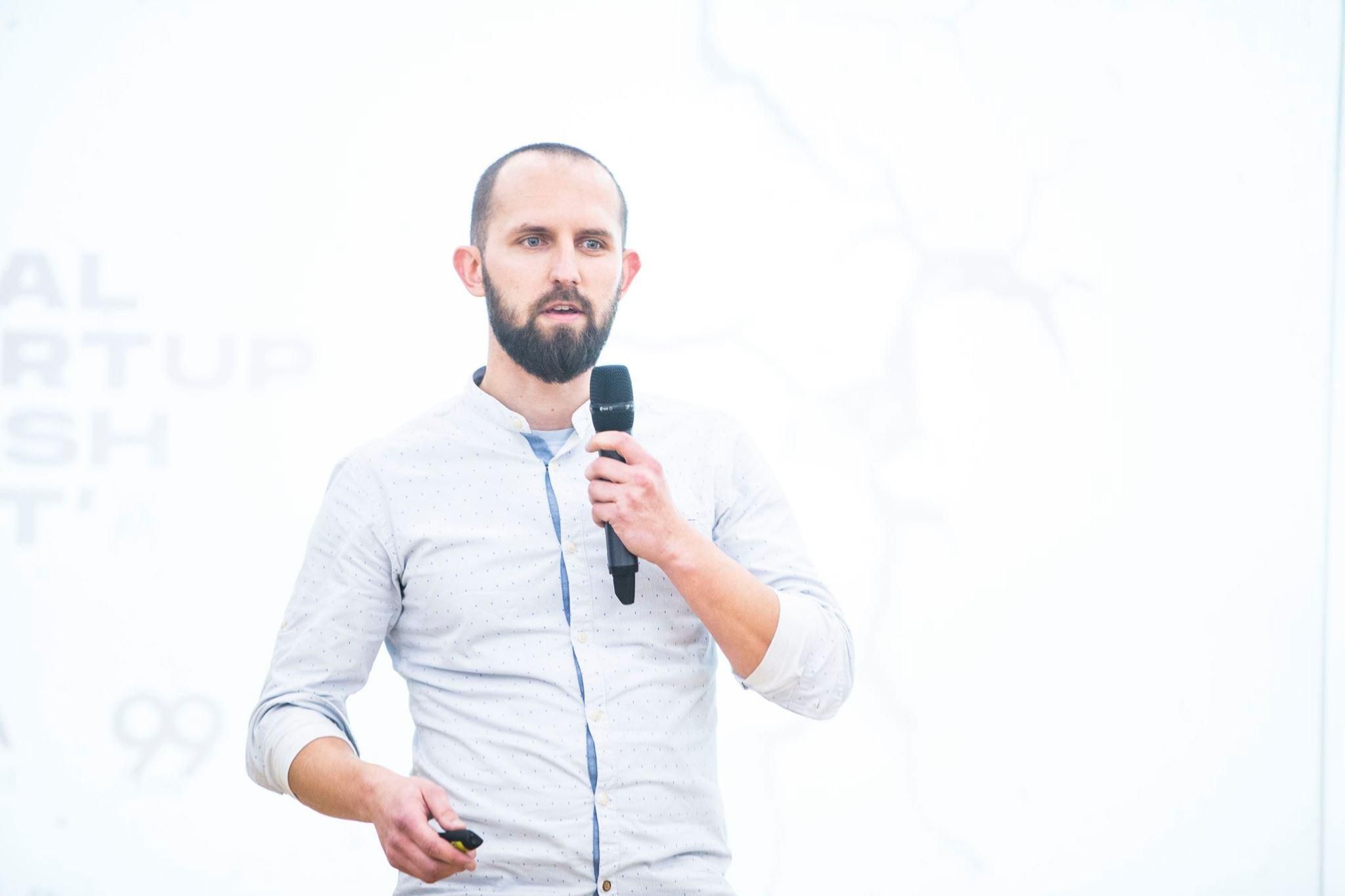 Олександр Кореньков Олександр Кореньков