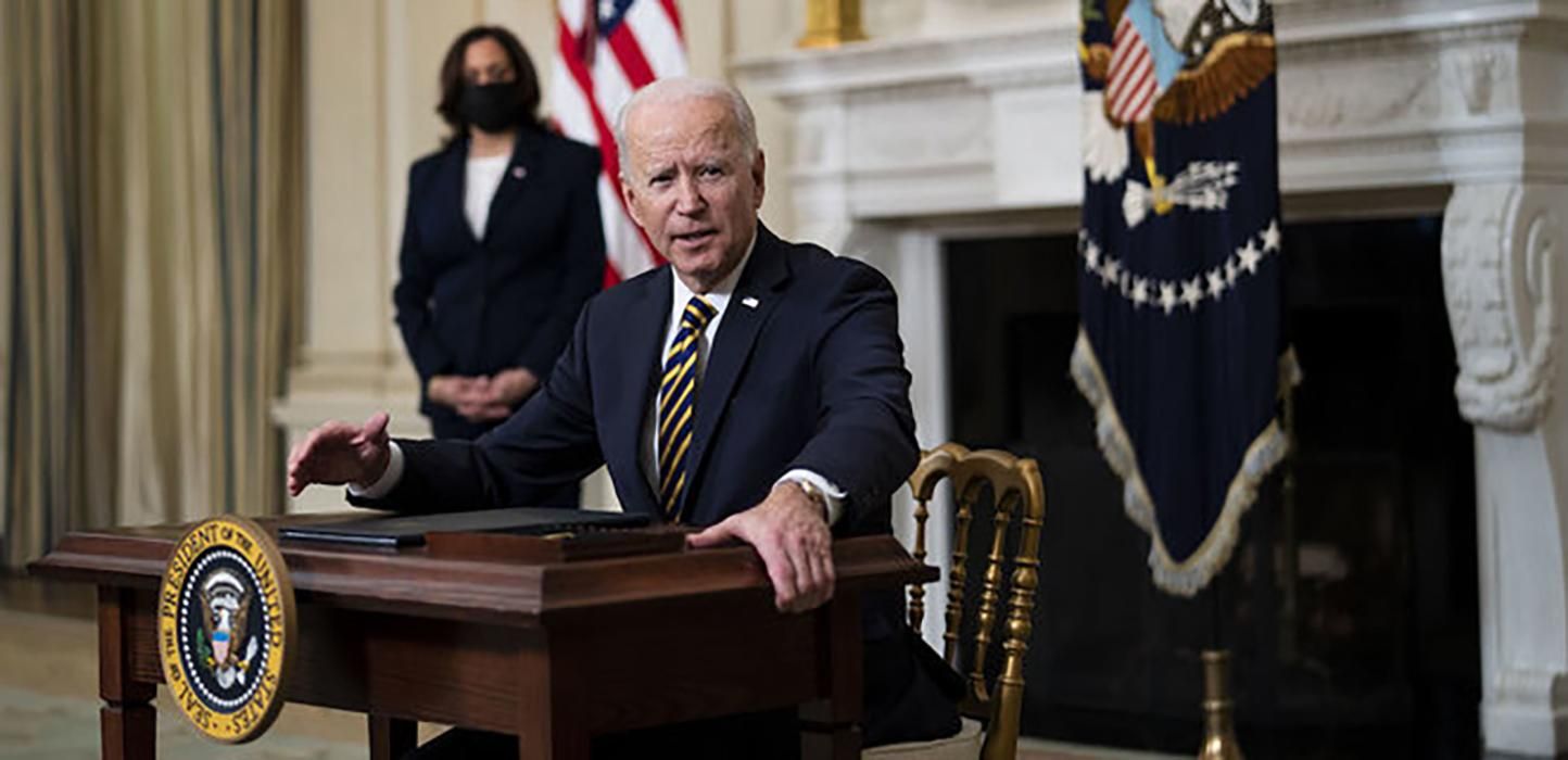 Слідом за ЄС: США теж ввели санкції проти Росії, але ширші Слідом за ЄС: США теж ввели санкції проти Росії, але ширші