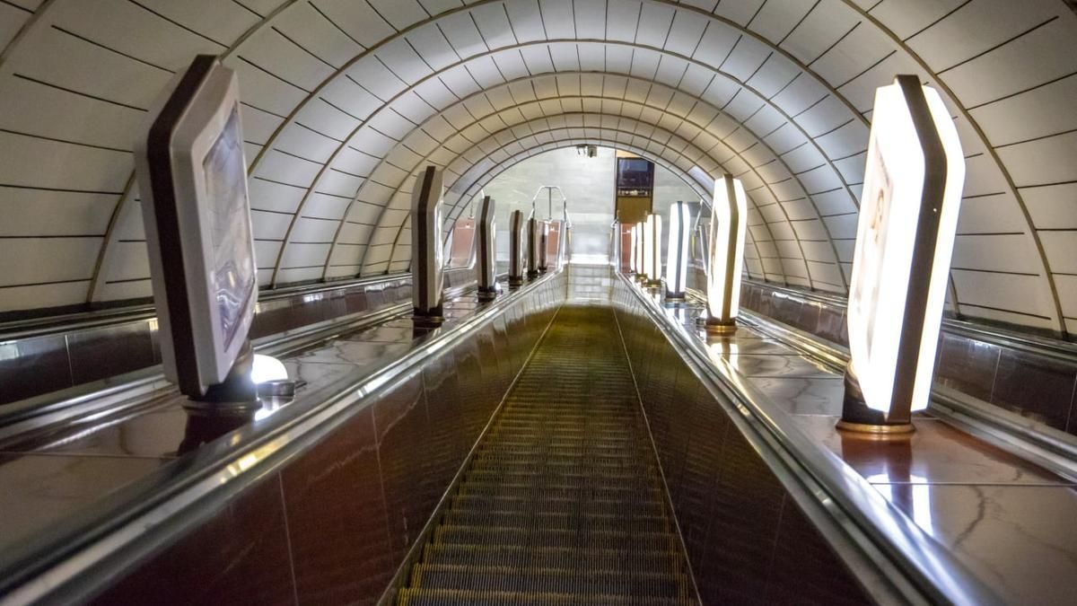 У Києві 3 станції метро зачинять на вхід для пасажирів