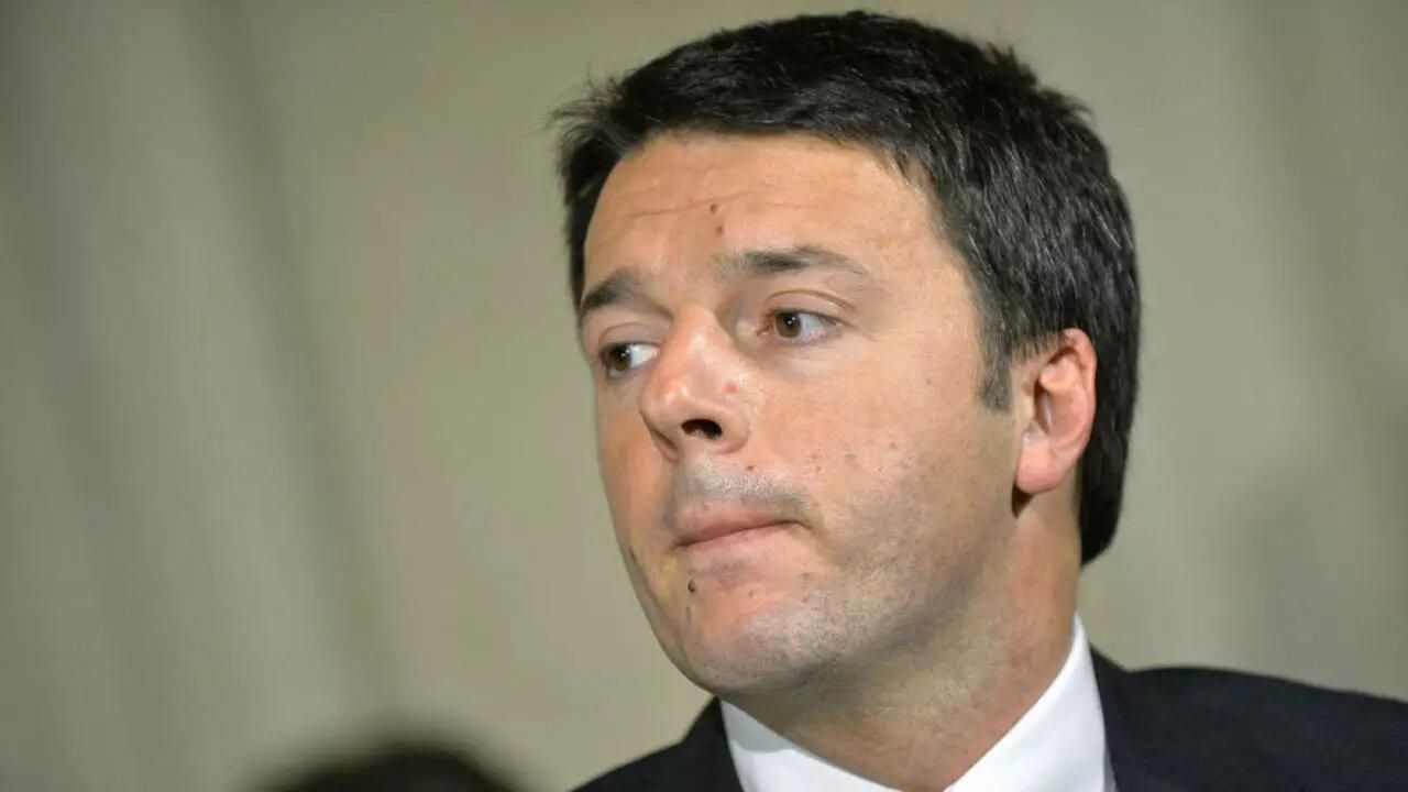 Експрем'єру Італії Ренці надіслали конверт з гільзами у Сенат Експрем'єру Італії Ренці надіслали конверт з гільзами у Сенат