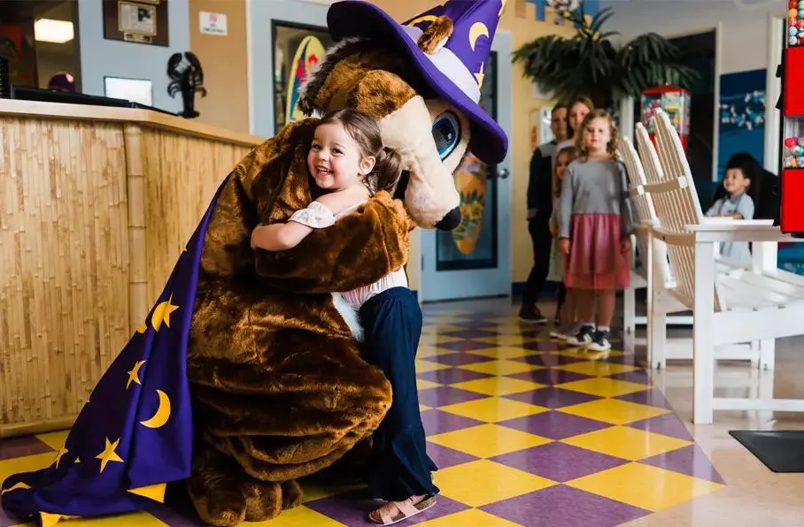 Як приймають маленьких пацієнтів к стоматологічній клініці Як приймають маленьких пацієнтів к стоматологічній клініці