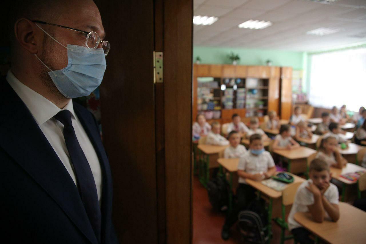 Денис Шмигаль - прем'єр-міністр України Денис Шмигаль - прем'єр-міністр України