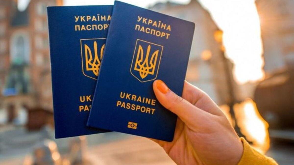 Украинцы смогут иметь двойное гражданство с ЕС, но не с Россией