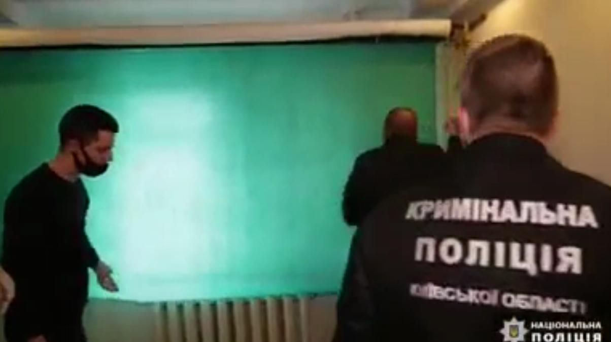 На Київщині спіймали 48-річного фотографа, який знімав порно з дітьми