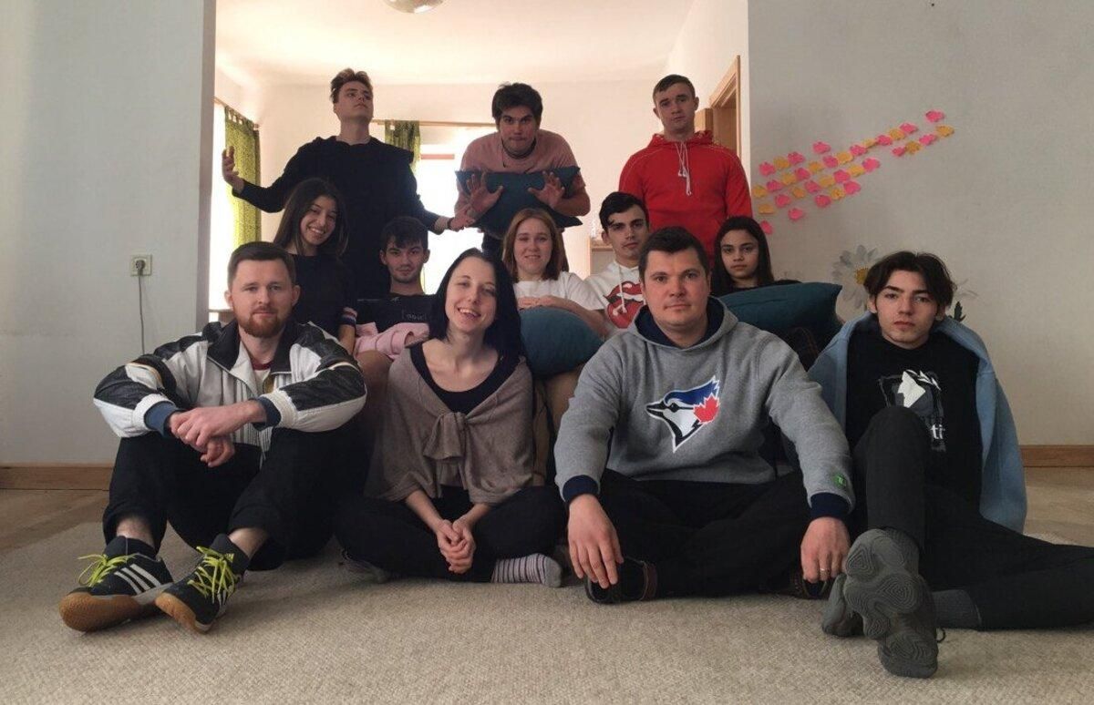 У Харкові випускникам дитбудинків орендують квартири: відео У Харкові випускникам дитбудинків орендують квартири: відео