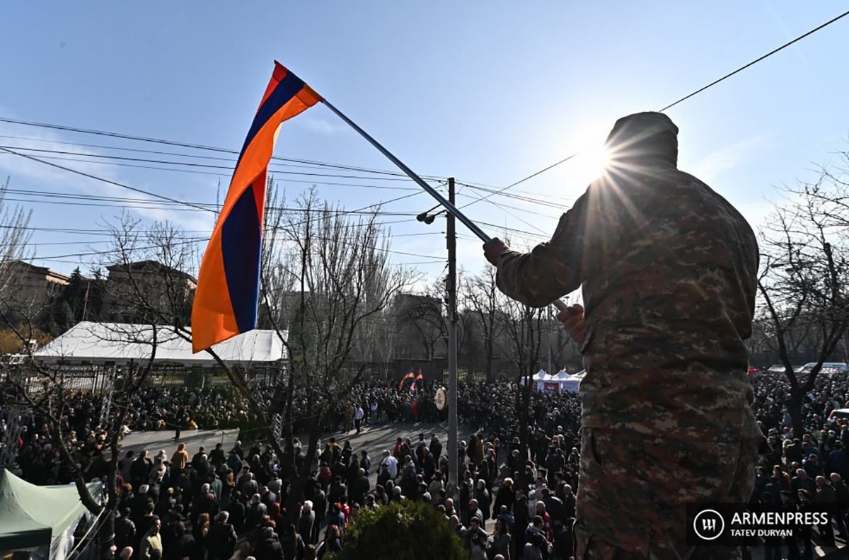 У Вірменії знову протестують проти Пашиняна: фото, відео