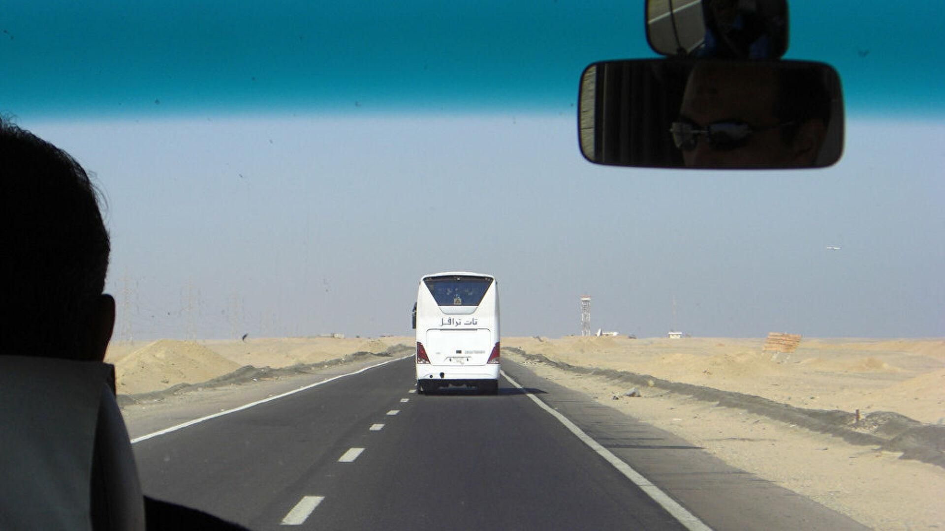 В Єгипті 06.03.2021 вантажівка влетіла в автобус: є загиблі
