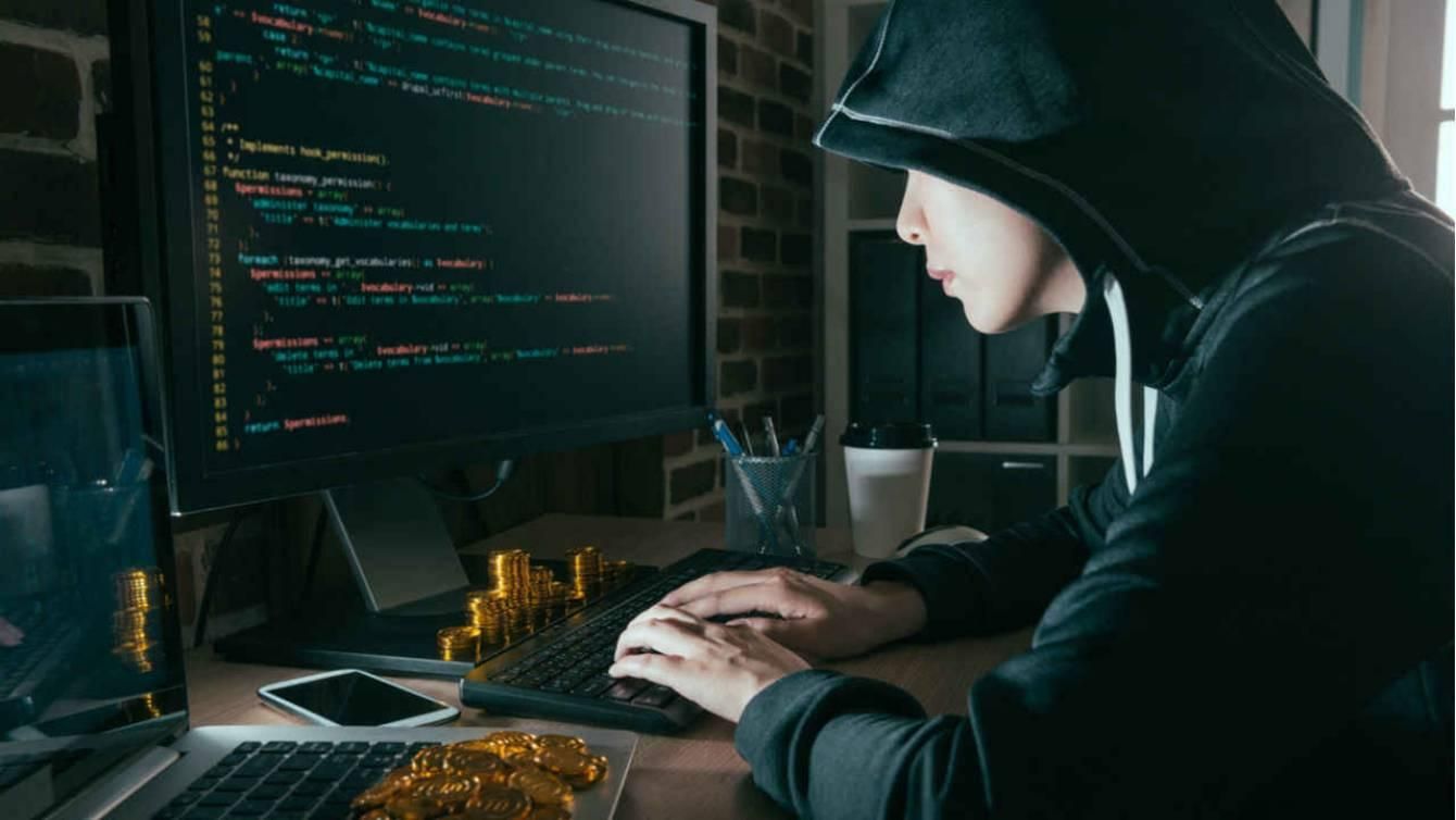 Хакери Росії та Китаю вкрали документи щодо COVID-вакцини Хакери Росії та Китаю вкрали документи щодо COVID-вакцини