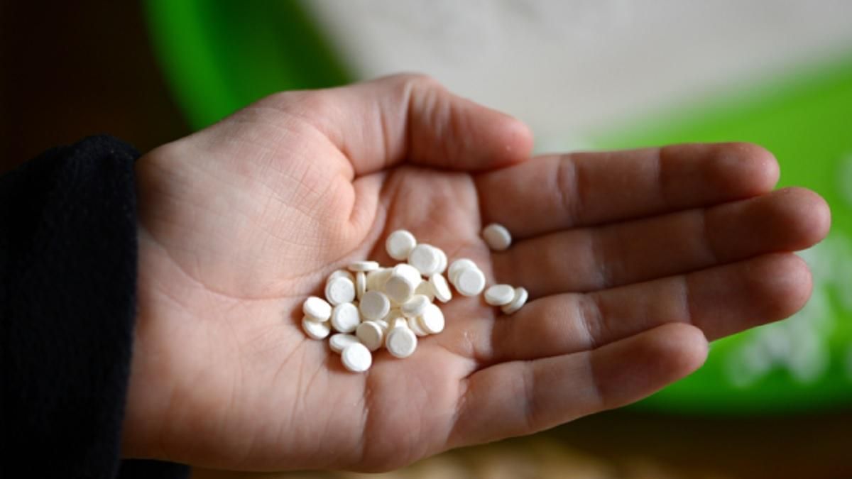 В Сумах 16-летняя девушка выпила 30 таблеток: в каком она состоянии