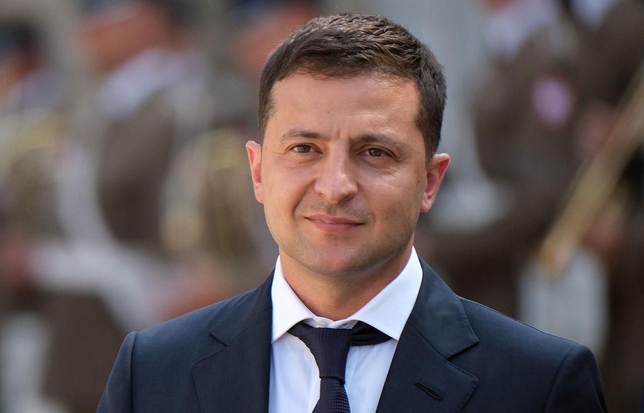 Зеленський емоційно привітав жінок з 8 Березня Зеленський емоційно привітав жінок з 8 Березня