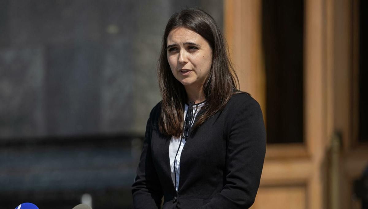 Мендель объяснила, почему дала интервью для канала Медведчука Мендель объяснила, почему дала интервью для канала Медведчука