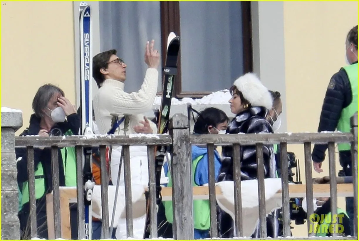 Леді Гага і Адам Драйвер на зйомках Леді Гага і Адам Драйвер на зйомках