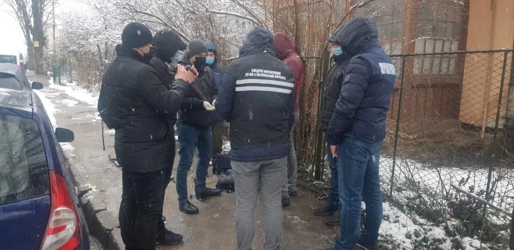 У Дрогобичі на хабарі затримали посадовця міськради: фото