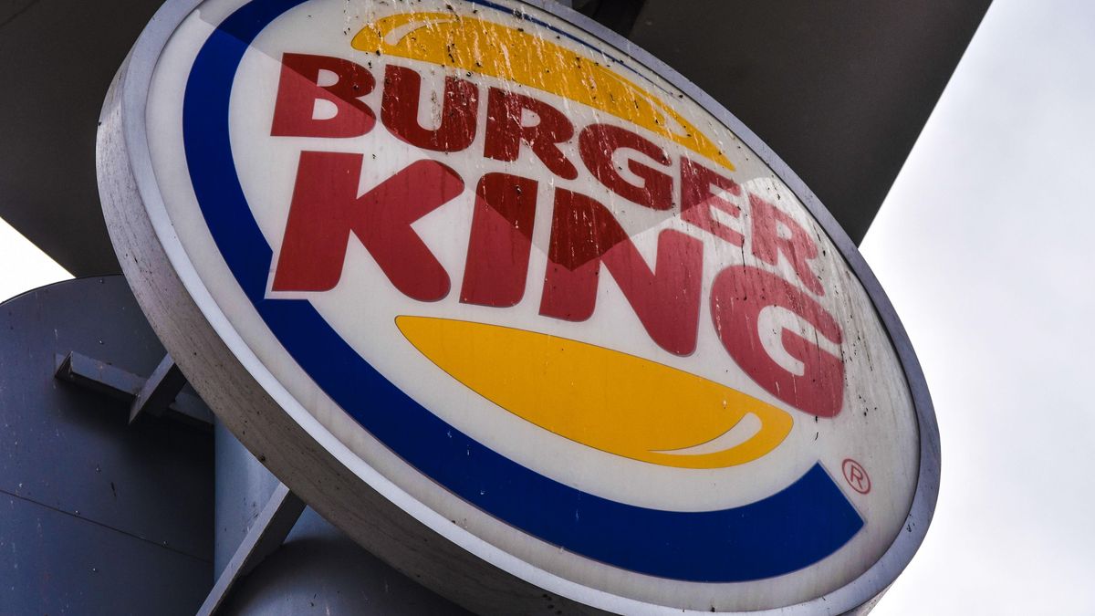 Місце жінки — на кухні: Бургер Кінґ втрапив у сексистський скандал 