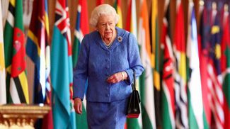 Королівська сім'я відреагувала на резонансне інтерв'ю принца Гаррі та Меган Маркл