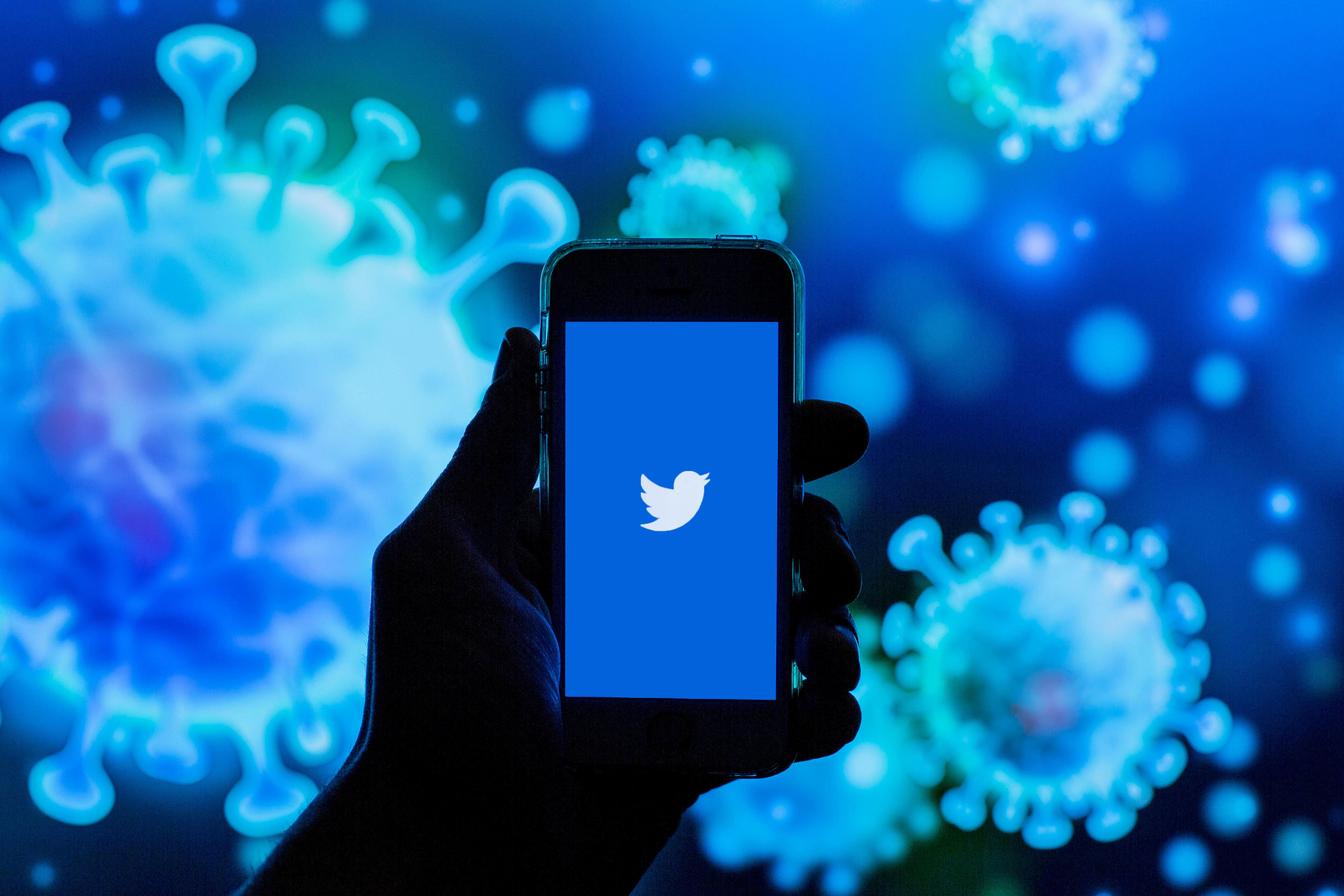 Рішення влади: у Росії сповільнили роботу Twitter 