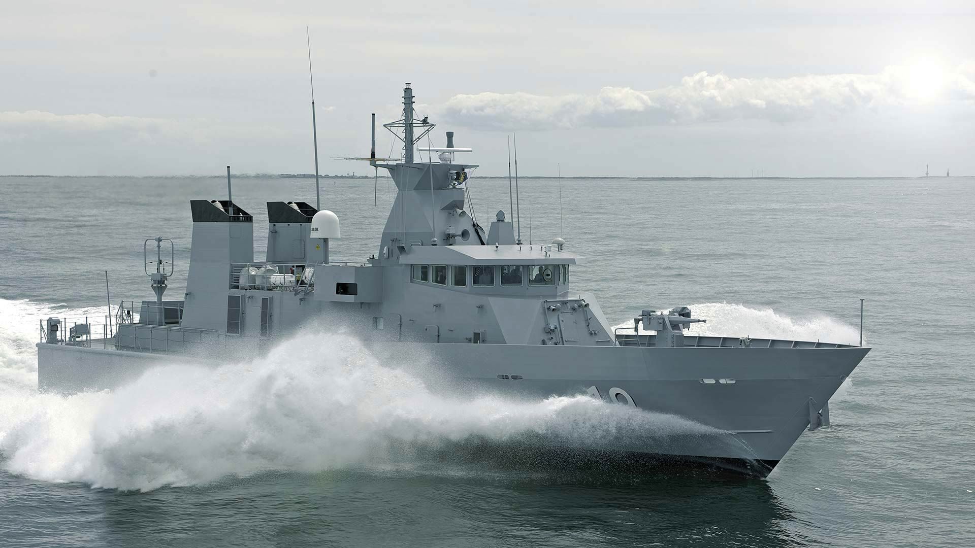 Кабмин утвердил кредит от Франции, чтобы закупить патрульные катера