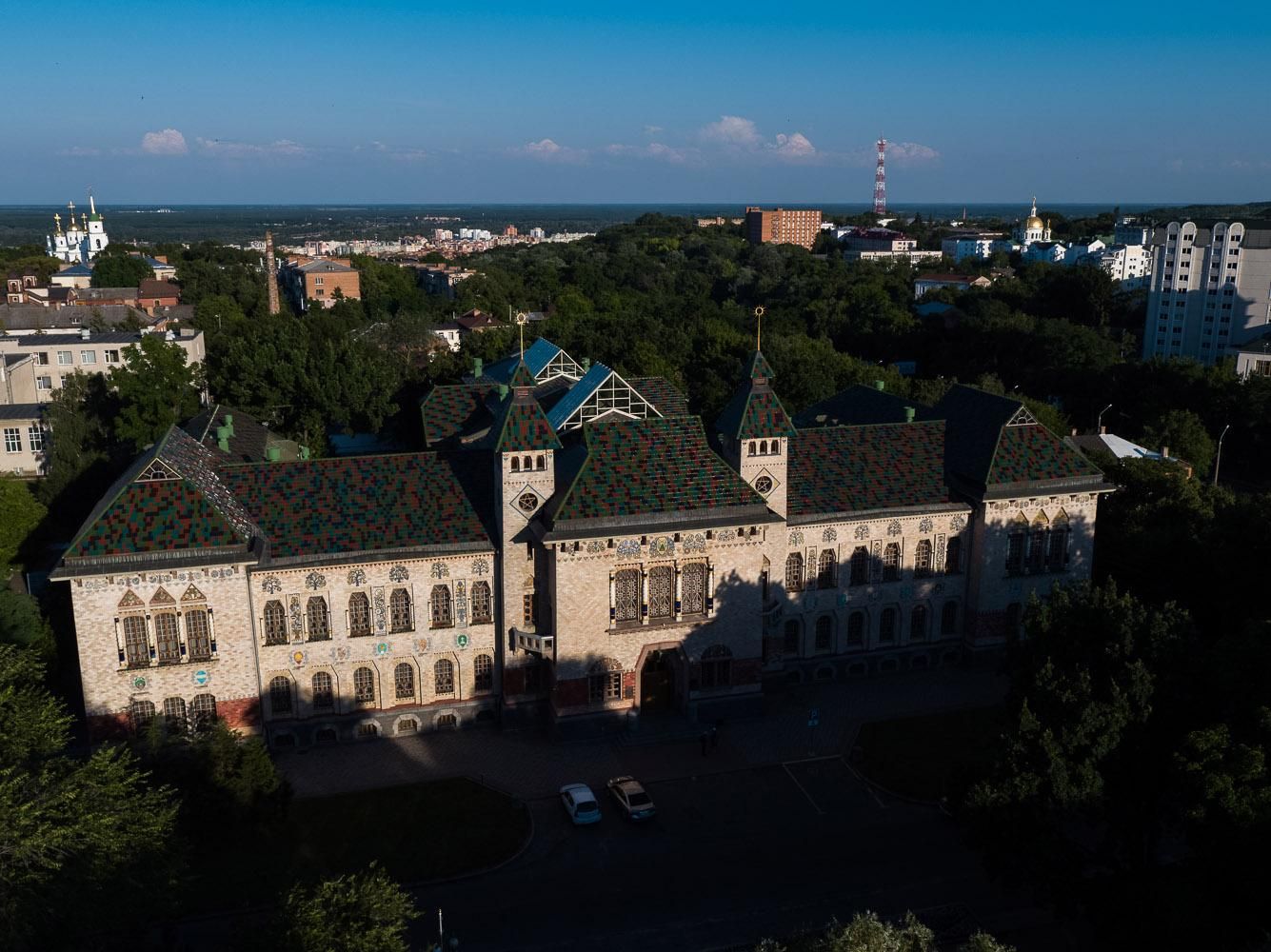 Полтавський краєзнавчий музей: що всередині історичної будівлі