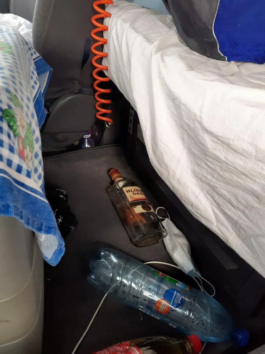 Випив за кермом пляшку горілки: у Польщі затримали п'яного львівського далекобійника – фото