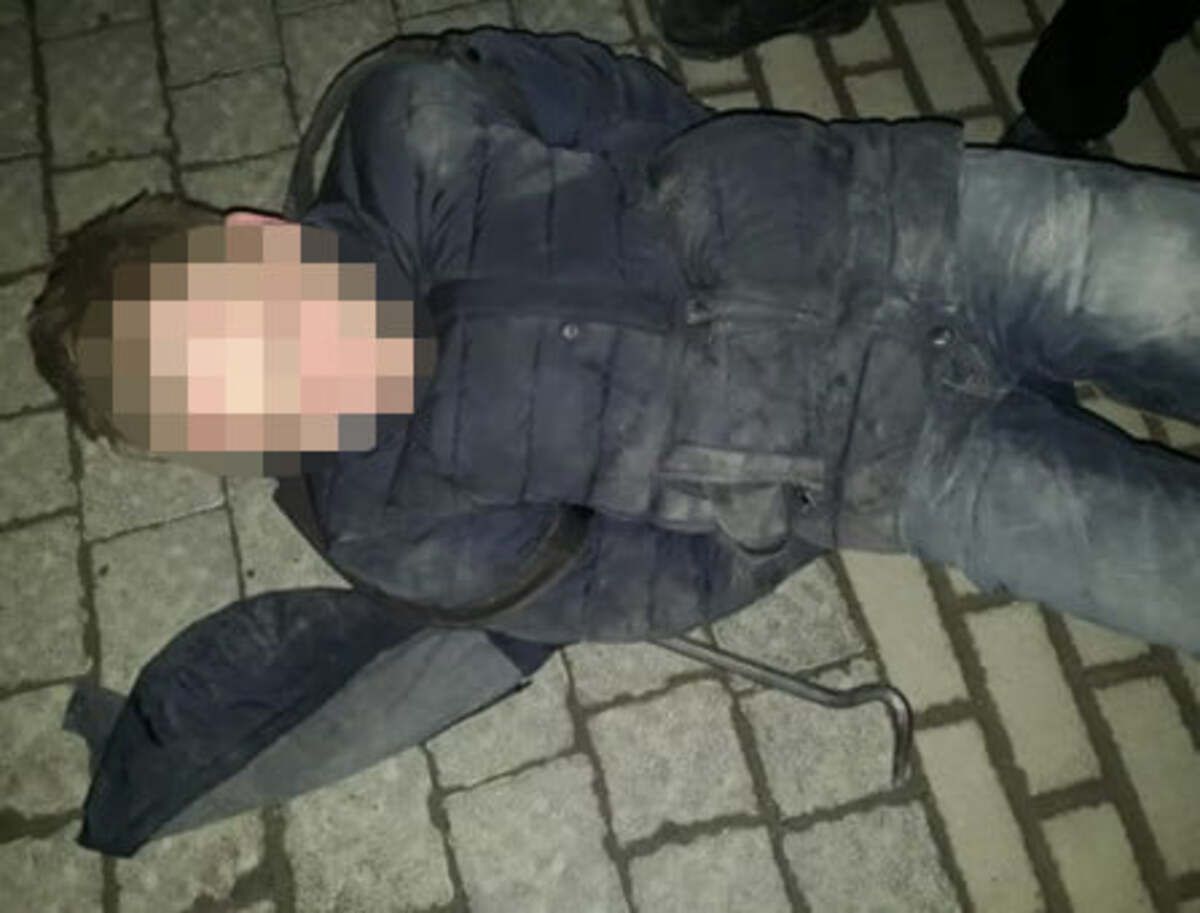 Обокрал 14 магазинов и офисов: во Львове задержали серийного грабителя - фото 
