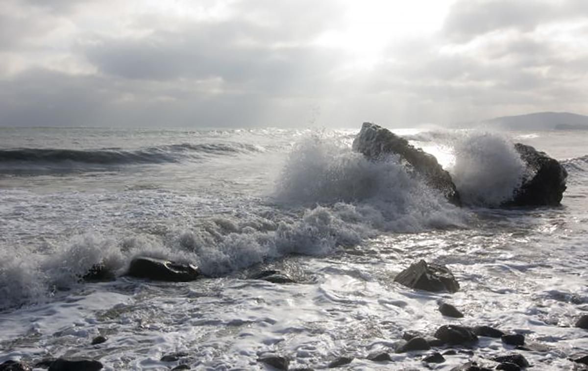 Пориви вітру та ожеледиця: штормове попередження в Одесі Пориви вітру та ожеледиця: штормове попередження в Одесі