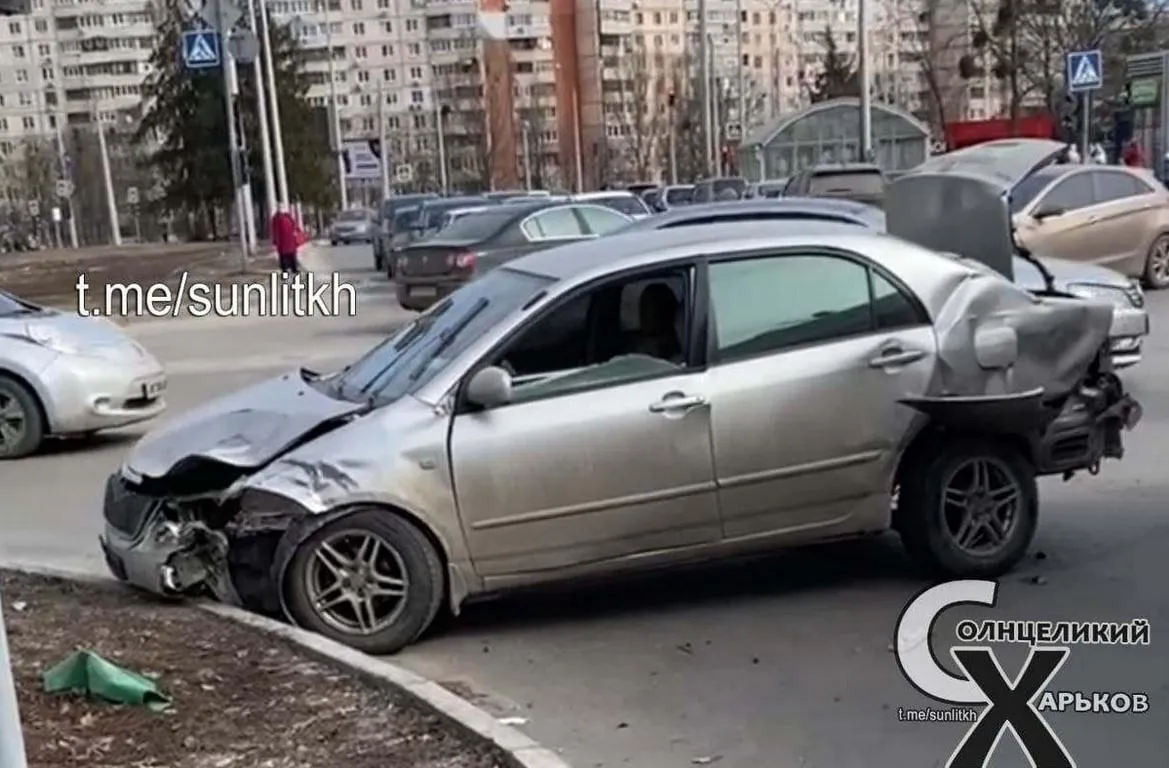 У Харкові швидка потрапила у ДТП: є постраждалі У Харкові швидка потрапила у ДТП: є постраждалі