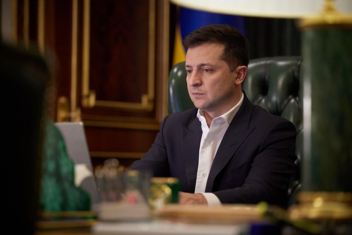 Зеленский поддержал санкции против Коломойского