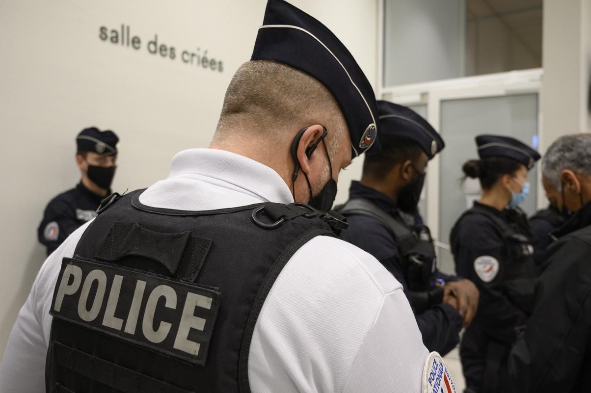 У Франції школяр з ножем погрожував вбити вчителя